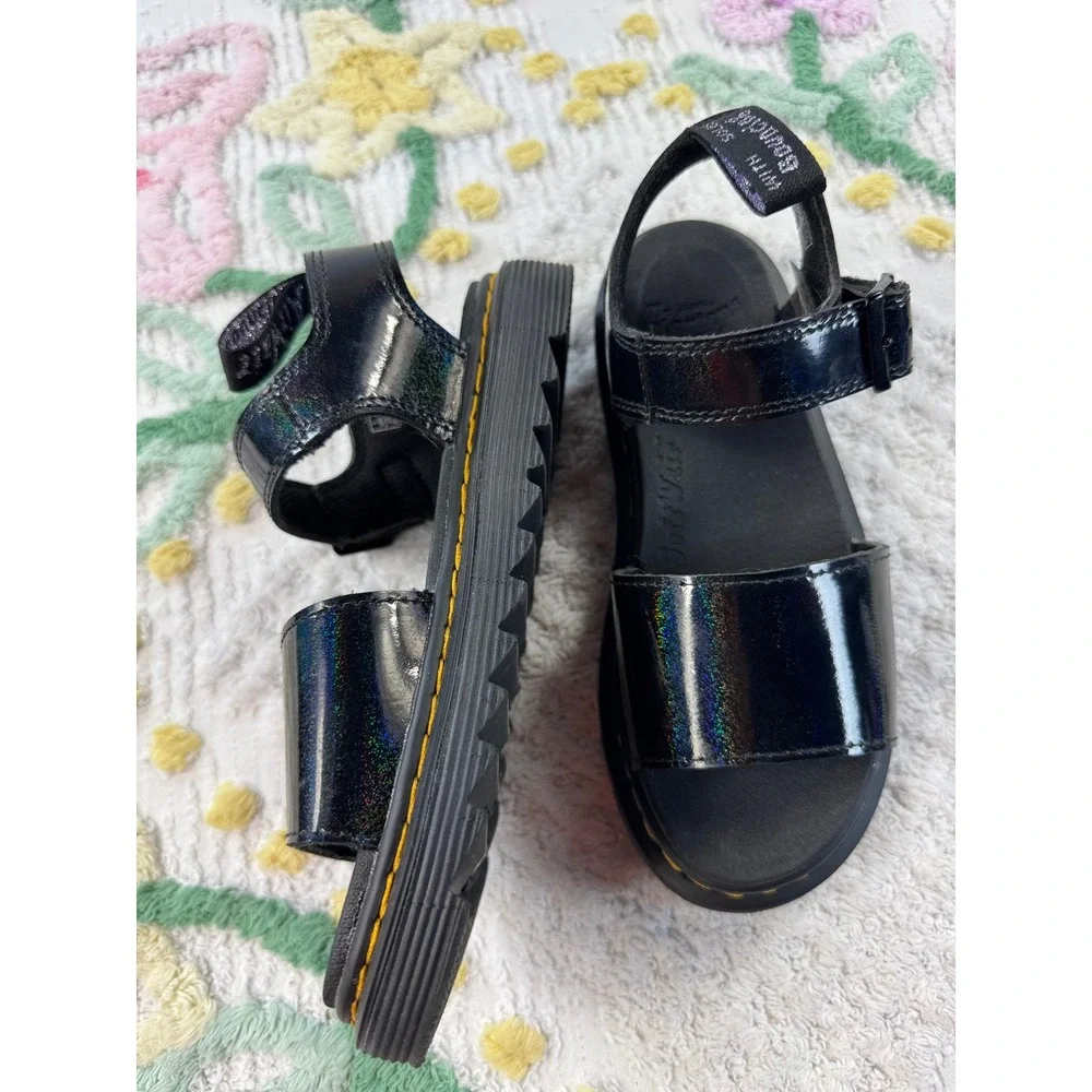 Dr. Martens Marlowe‎ Buckle J Black Holographic Platform Sandals Kids Size 2 US